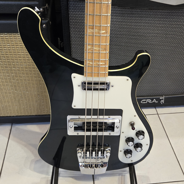 Aria Pro II RB750 Rickenbacker Black Basszusgitár (használt)