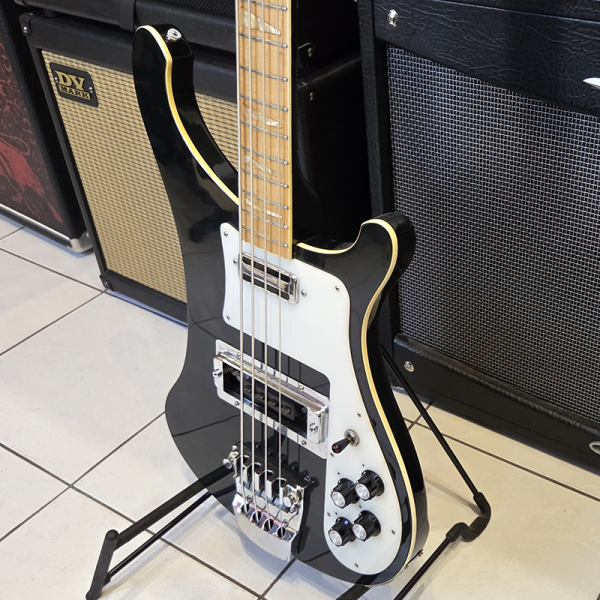 Aria Pro II RB750 Rickenbacker Black Basszusgitár (használt)
