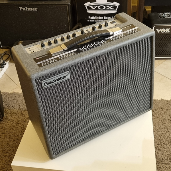 Blackstar Silverline Special 50W Gitárkombó (használt) Blackstar Silverline Special 50W Gitárkombó (használt)