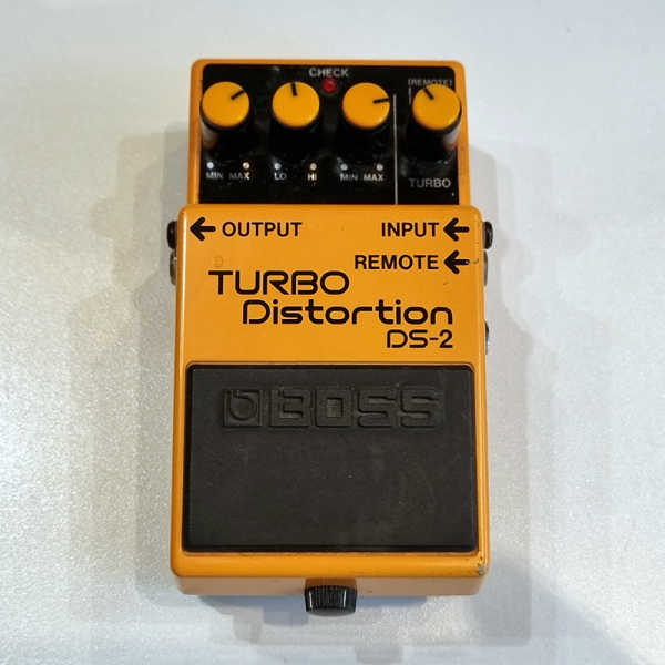 Boss DS-2 Turbo Distortion Gitár Torzító Effekt Pedál (használt)