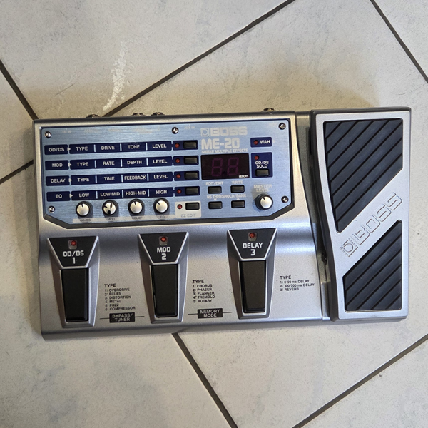 Boss ME-20 Gitár Multieffekt (használt)