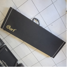 Cort CGC75 Basszusgitár Keménytok (használt) Cort CGC75 Basszusgitár Keménytok (használt)