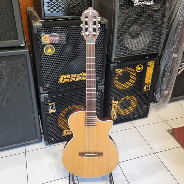 Crafter CT125 Elektro-klasszikus Gitár (használt) Crafter CT125 Elektro-klasszikus Gitár (használt)