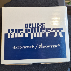 Electro-Harmonix Sovtek Deluxe Big Muff Fuzz/Torzító Pedál (Használt) Electro-Harmonix Sovtek Deluxe Big Muff Fuzz/Torzító Pedál (Használt)