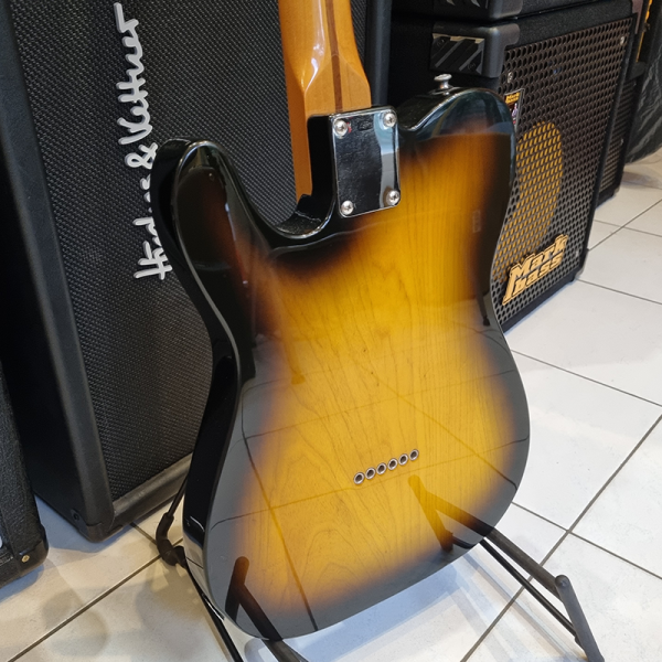 Fender Classic 50's Telecaster 1999 Bare Knuckle Hangszedőkkel Sunburst MIM Elektromos Gitár (használt)