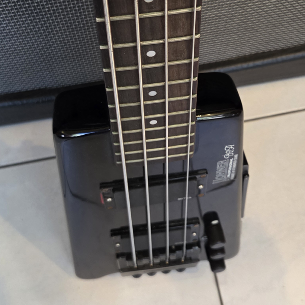Hohner Steinberger 4-Húros B2A Basszusgitár(használt)