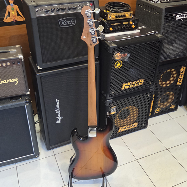 Jet JJB300SB Basszusgitár+ tok (Használt)