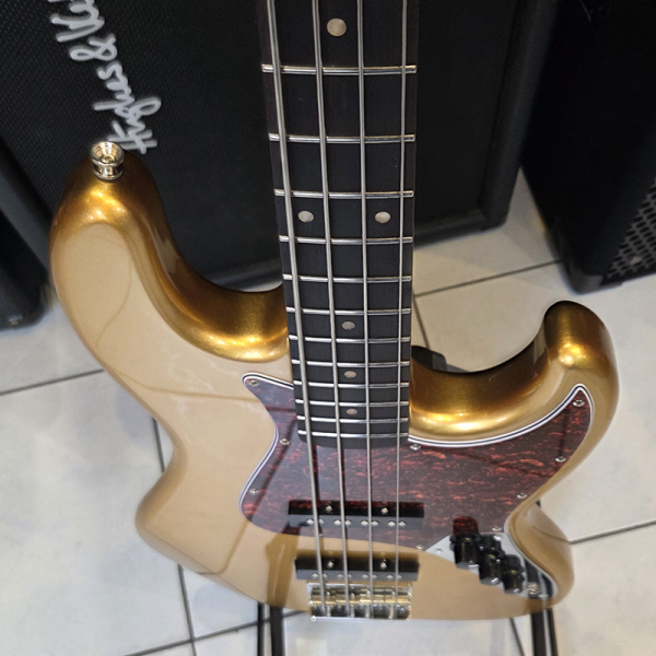 Jet JJB300GD Basszusgitár (Használt)