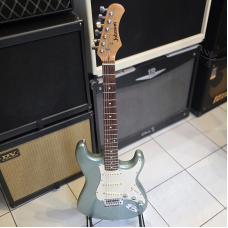 Johnson Elektromos Gitár (Használt)