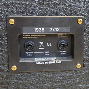 Marshall 1936 2 x 12"  Gitárláda (használt)