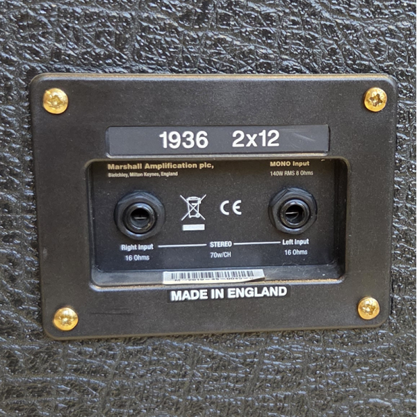 Marshall 1936 2 x 12"  Gitárláda (használt)
