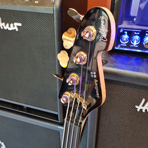 Sandberg Cal TT4 Fretless Basszusgitár (használt)