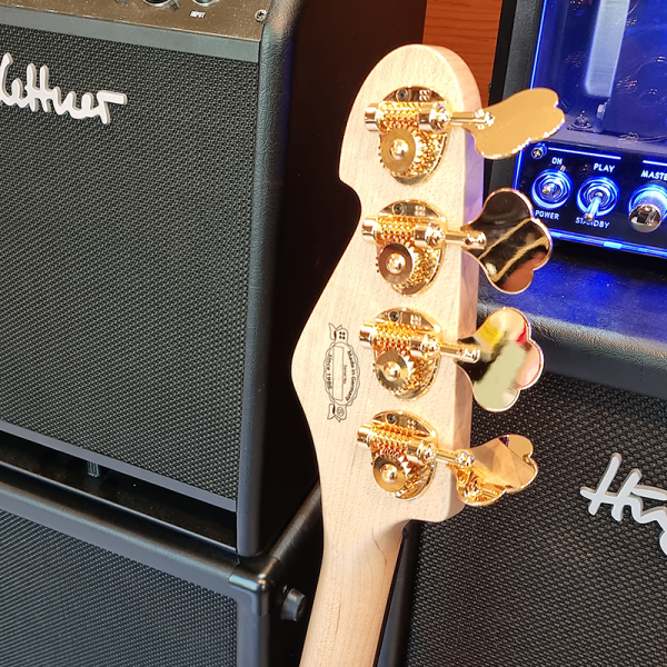 Sandberg Cal TT4 Fretless Basszusgitár (használt)