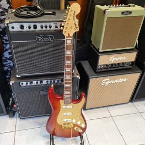 Squier 40th  Anniversary Stratocaster Elektromos Gitár (Használt)