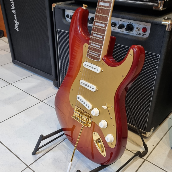 Squier 40th  Anniversary Stratocaster Elektromos Gitár (Használt)