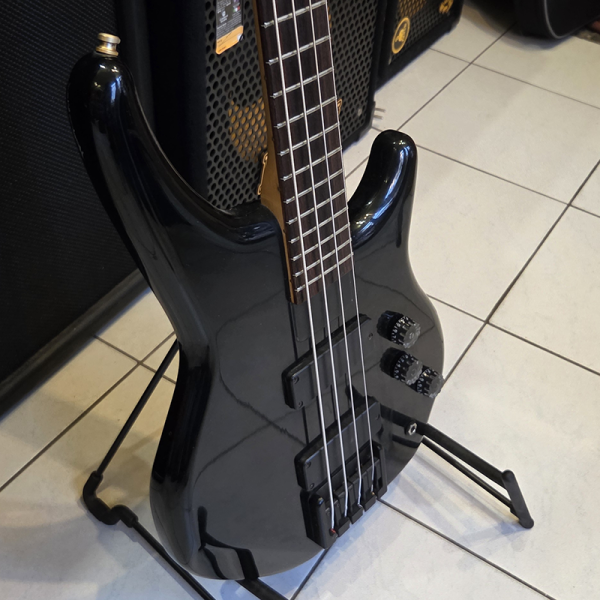 Status Energy 4H Basszusgitár (használt)