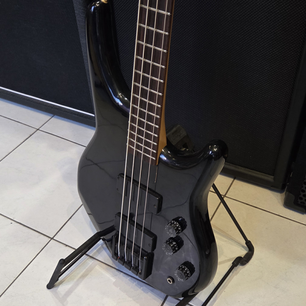 Status Energy 4H Basszusgitár (használt)