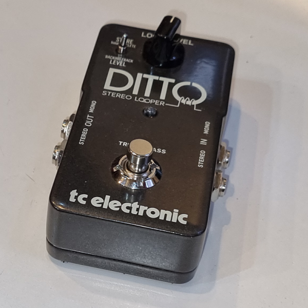 TC Electronic Ditto Stereo Looper Pedál (használt)