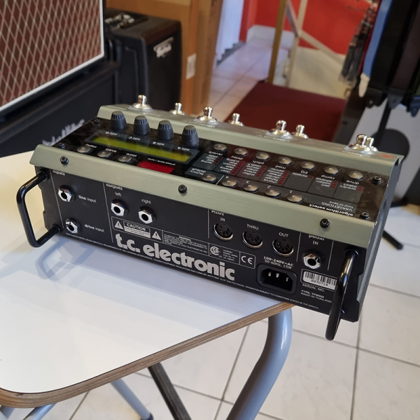 TC Electronic Nova System Gitár Multi-effekt pedál(használt)