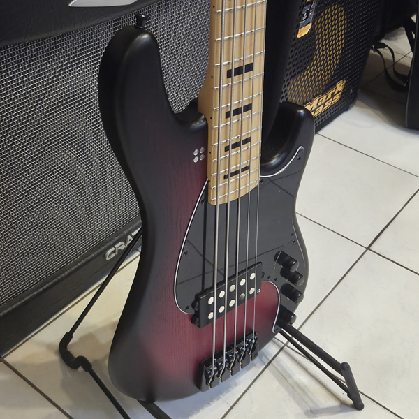 Sandberg California Central 5 35" Matt Redburst Basszusgitár