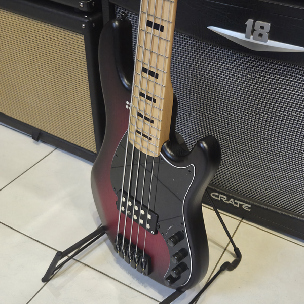 Sandberg California Central 5 35" Matt Redburst Basszusgitár
