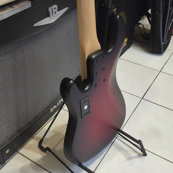 Sandberg California Central 5 35" Matt Redburst Basszusgitár