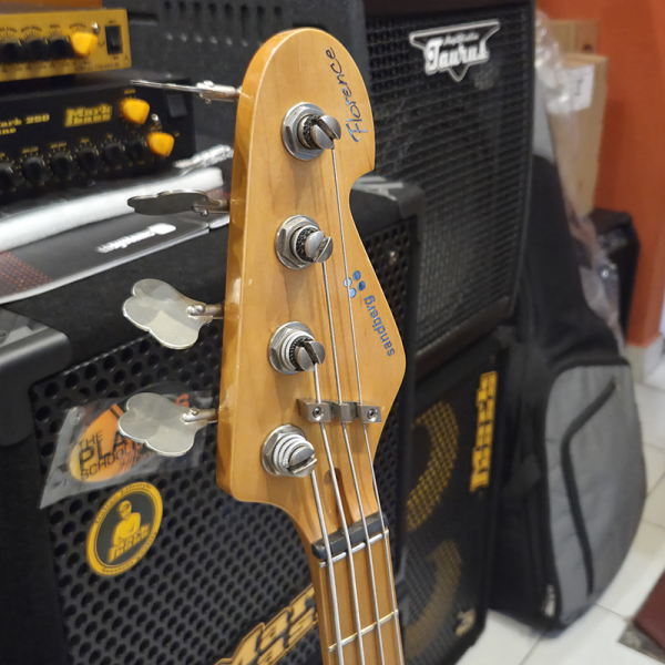 Sandberg Florence Soft Aged Ruby Red Basszusgitár