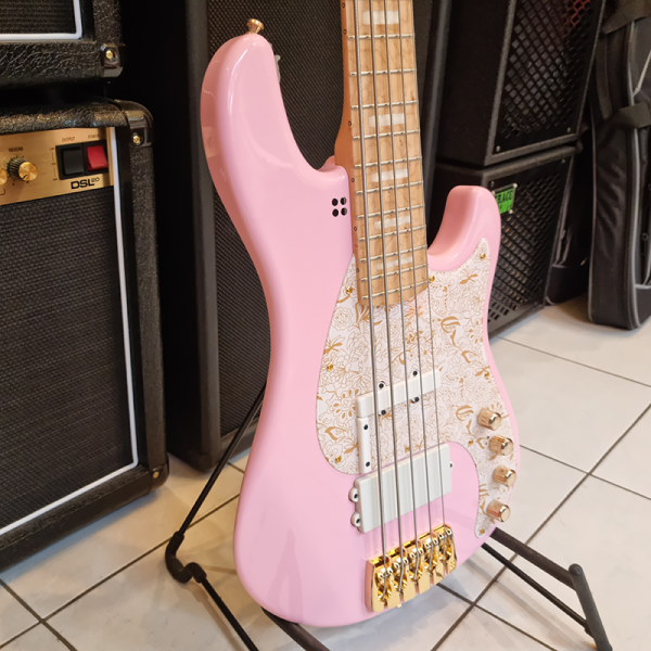 Sandberg California V-TM5 Ltd. Ida Nielsen Signature Basszusgitár Sandberg California V-TM5 Ltd. Ida Nielsen Signature Basszusgitár