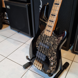 Sandberg California V-TM4 Ida Nielsen (Fekete Soft Aged) Basszusgitár Sandberg California V-TM4 Ida Nielsen (Fekete Soft Aged) Basszusgitár