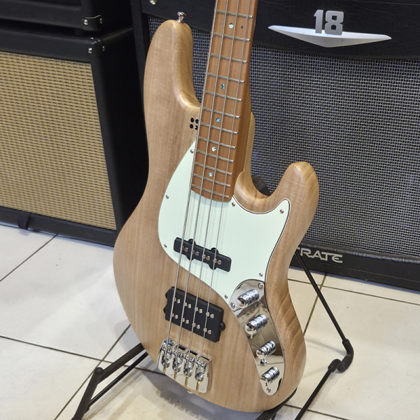 Sandberg California TM4 Super Light Basszusgitár (matt natúr)