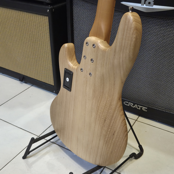Sandberg California TM4 Super Light Basszusgitár (matt natúr)