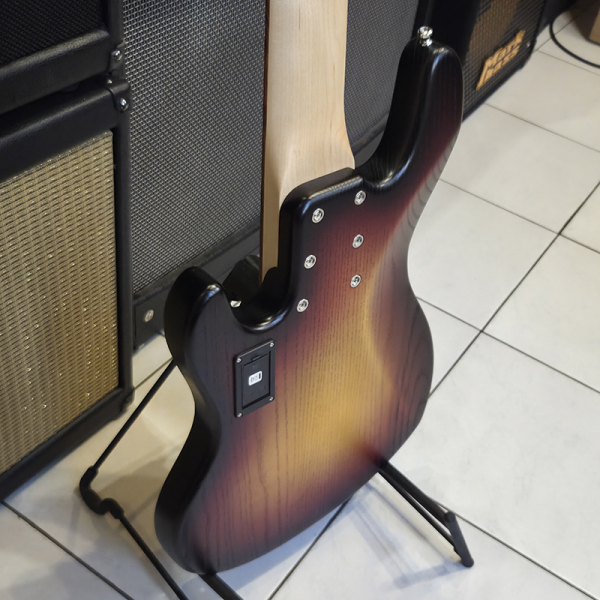 Sandberg California TM6 3-Tónusú Sunburst Basszusgitár