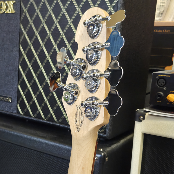Sandberg California TM6 3-Tónusú Sunburst Basszusgitár