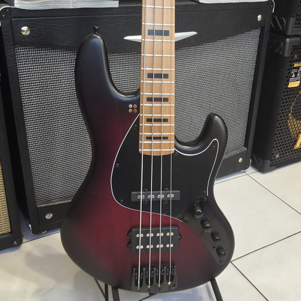 Sandberg California TM4 Super Light Basszusgitár (Matt Redburst)