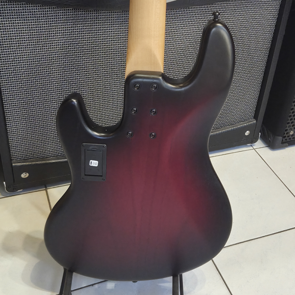 Sandberg California TM4 Super Light Basszusgitár (Matt Redburst)