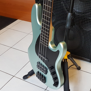 Sandberg California TM4 Nighthawk Plus Basszusgitár Sandberg California TM4 Nighthawk Plus Basszusgitár