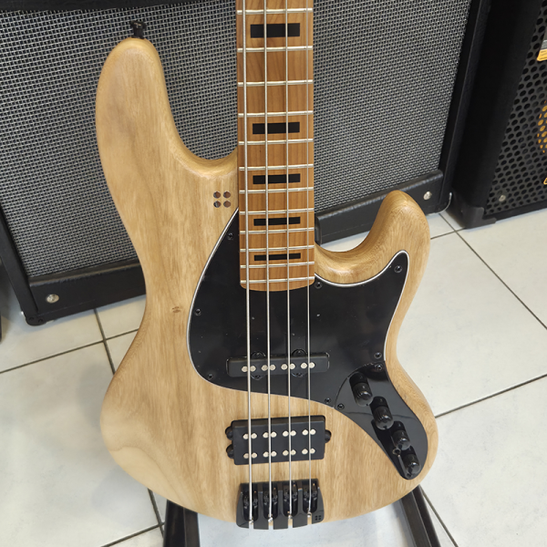 Sandberg California TM4 Super Light Basszusgitár (Matt Natúr)