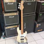 Sandberg California TM4SL Super Light Basszusgitár (Krém Hardcore Aged) Sandberg California TM4SL Super Light Basszusgitár (Krém Hardcore Aged)