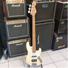 Sandberg California TM4SL Super Light Basszusgitár (Krém Hardcore Aged)