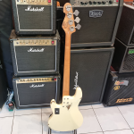 Sandberg California TM4SL Super Light Basszusgitár (Krém Hardcore Aged) Sandberg California TM4SL Super Light Basszusgitár (Krém Hardcore Aged)