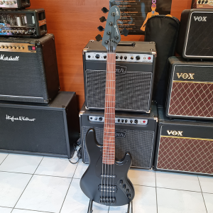 Sandberg California TM5 Nighthawk Basszusgitár Sandberg California TM5 Nighthawk Basszusgitár