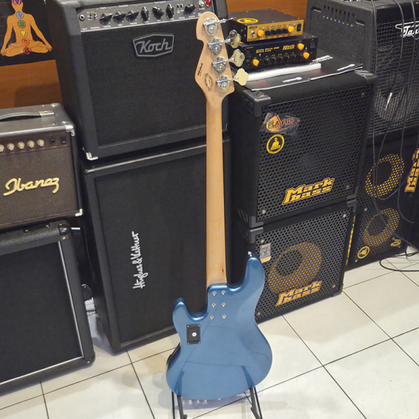 Sandberg California TT4 Lake Placid Blue Basszusgitár