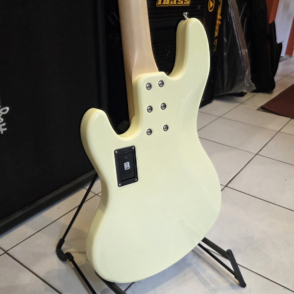 Sandberg California TT4 Lionel 30" Basszusgitár (Krém színű)