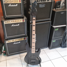 Sandberg California TT4 Basszusgitár (Matt Fekete)