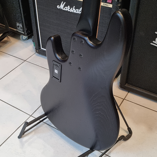 Sandberg California TT4 Basszusgitár (Matt Fekete)