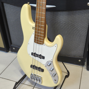 Sandberg California TT4P SA Creme Basszusgitár