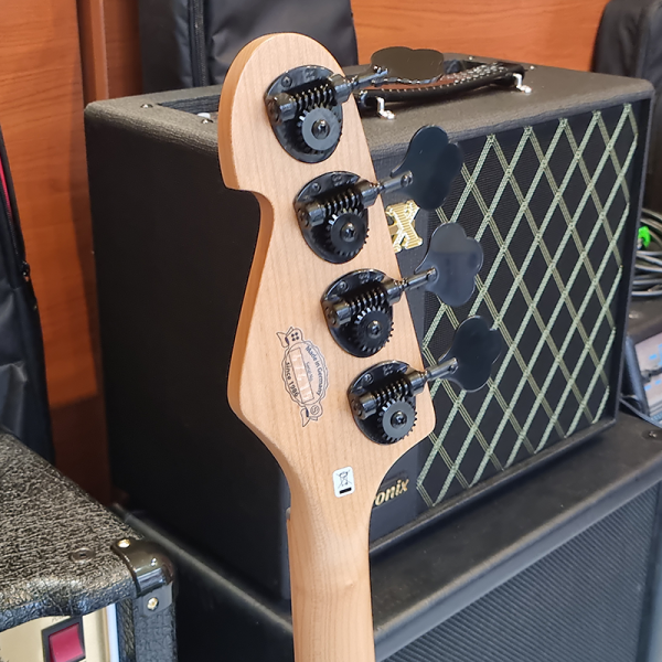 Sandberg California TT4P San Remo Blue Basszusgitár