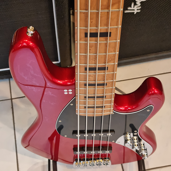 Sandberg California TT5 35" Basszusgitár (Metál Vörös)