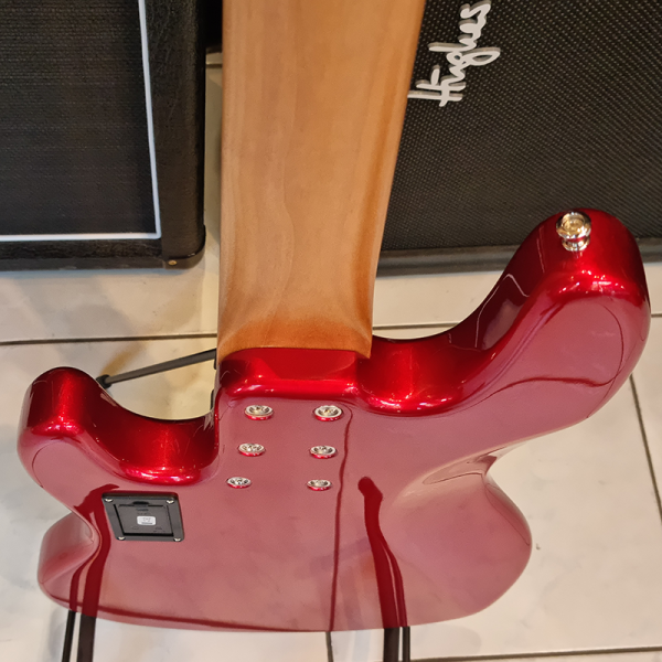Sandberg California TT5 35" Basszusgitár (Metál Vörös)