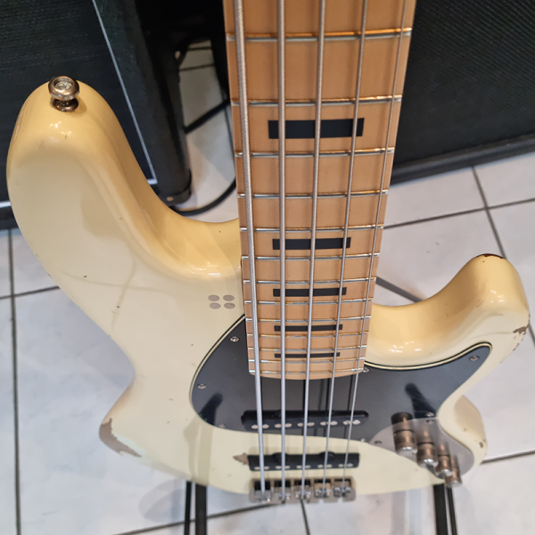 Sandberg California TT5 Greenline Super Light Hardcore Aged Krém Basszusgitár Sandberg California TT5 Greenline Super Light Hardcore Aged Krém Basszusgitár